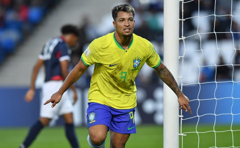 Calciomercato Roma: proposto anche Marcos Leonardo per l’attacco