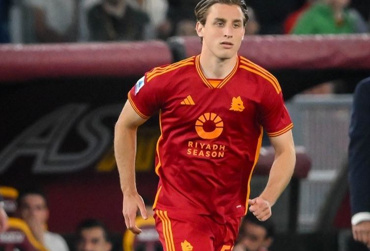 Instagram, Bove saluta la Roma: “Un legame che va oltre un semplice contratto. Ci vediamo presto in campo” (FOTO)