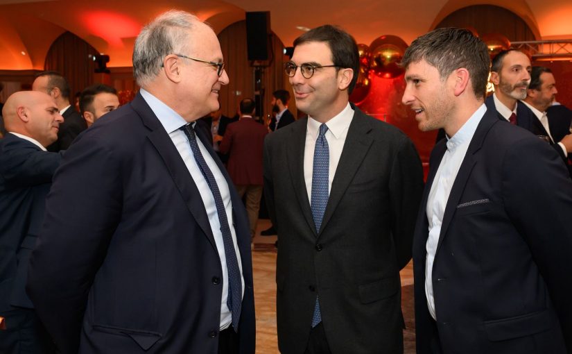 Trigoria, Roma subito in campo dopo il derby. Calciomercato, il Milan vuole trattenere Abraham. Stadio, Gualtieri: “Notizie importanti nei prossimi giorni”