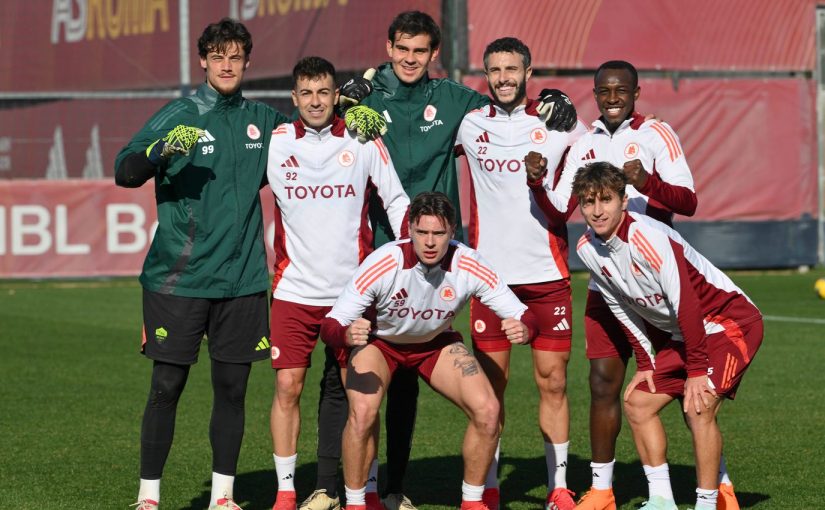 Trigoria, scarico per chi ha giocato contro il Bologna e lavoro in campo per gli altri: out Cristante. La squadra di Svilar vince la partitella (FOTO e VIDEO)