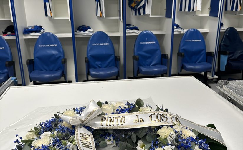 Il bel gesto della dirigenza: fiori per il presidente Pinto