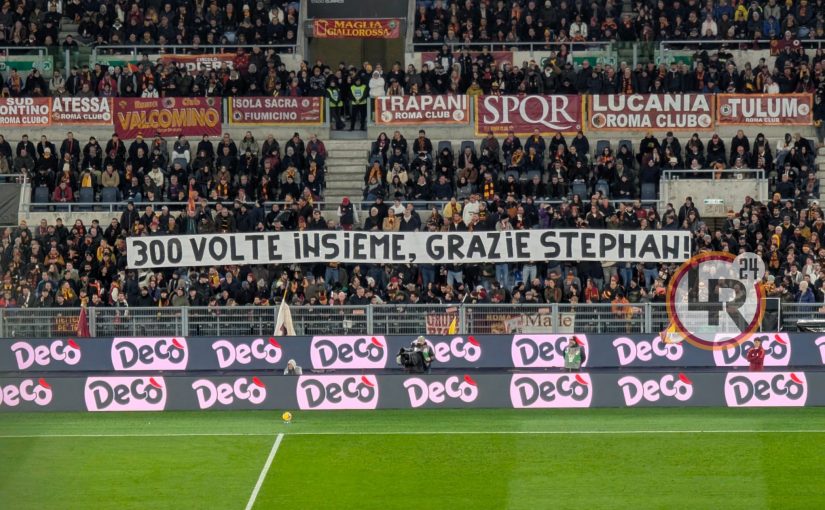Roma-Napoli, striscione per El Shaarawy: “300 volte insieme, grazie” (FOTO)