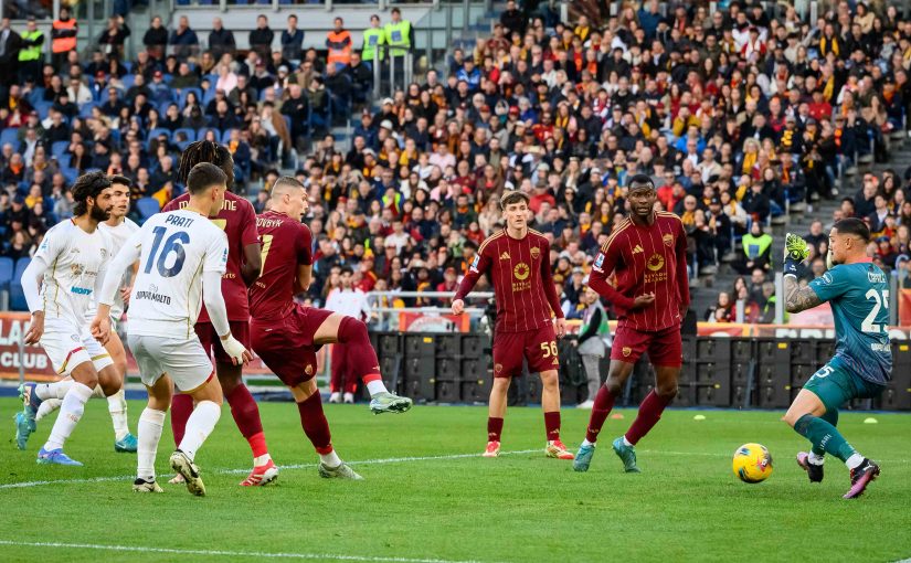 ROMA-CAGLIARI: le pagelle. SVILAR “Rinnovatelo” 7,5 – DOVBYK “Dammi un gol da tre punti” 6,5
