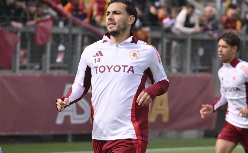 FOTO – Instagram, Paredes sull’allenamento a porte aperte: “La nostra gente, la nostra città”