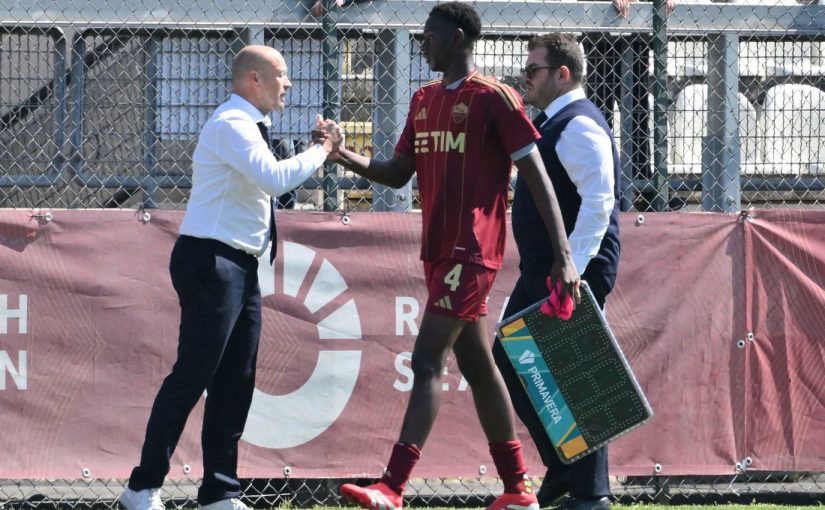Primavera, Falsini: “Pretendo che la squadra dia sempre il meglio e sia vicina alla perfezione” – Seck: “Molto felice per il mio primo gol” (VIDEO)