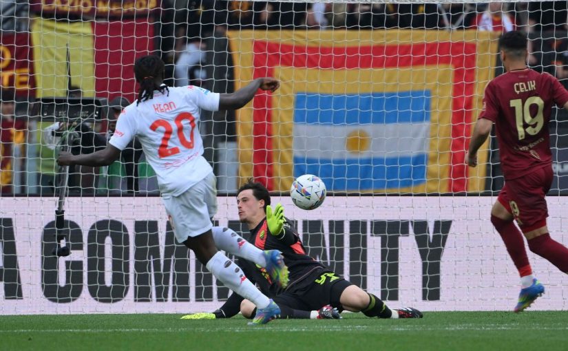 Italia: Kean lascia il ritiro per un risentimento muscolare