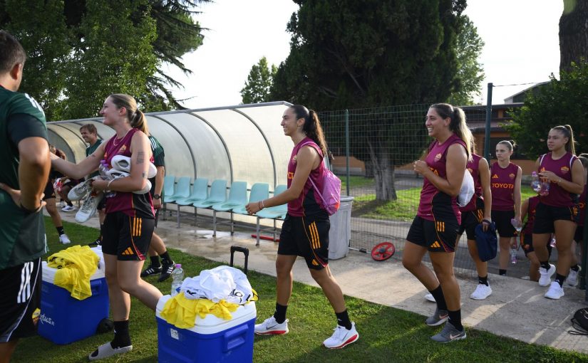 VIDEO – Femminile, è iniziata la preparazione delle giallorosse sotto la guida di Rossettini: “Corsa e intensità”