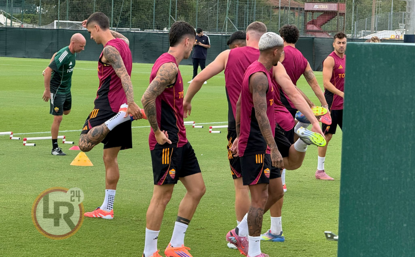 Trigoria, rifinitura pre Nizza. Ok Hermoso, a parte Dybala. Lunga chiacchierata tra Massara e Wesley (FOTO E VIDEO)