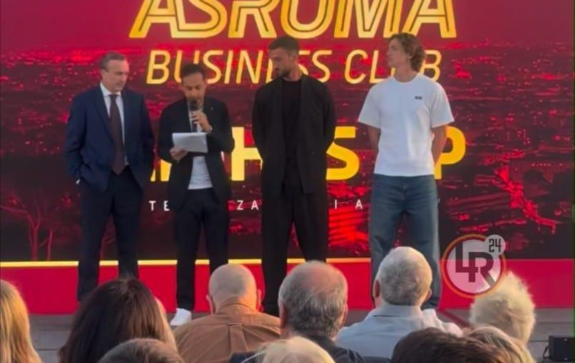 Evento del Business Club giallorosso con i partner commerciali, Ghilardi: “Il derby? Non vedo l’ora”. Cristante: “Una settimana mai come le altre” (VIDEO)