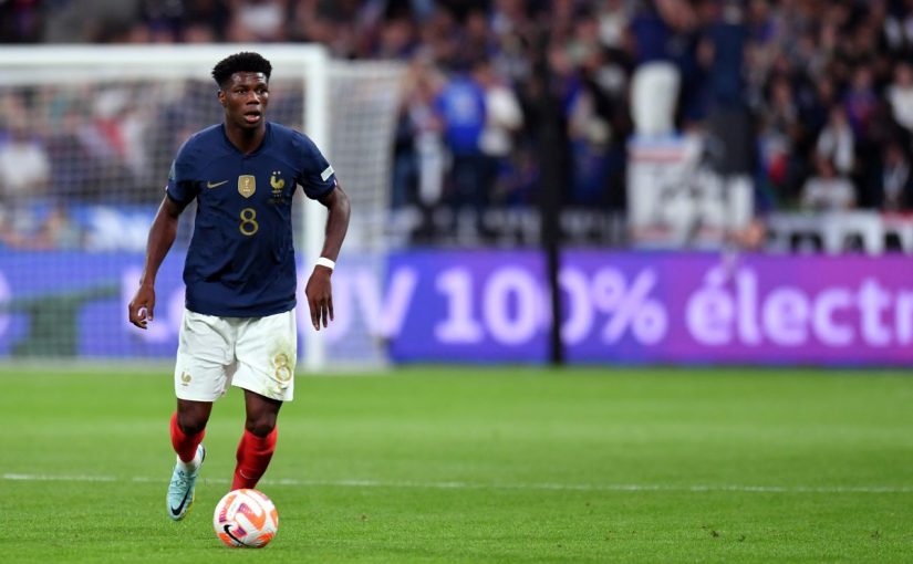Francia, Tchouaméni su Konè: “È un top player, giocare con lui rende tutto più facile”