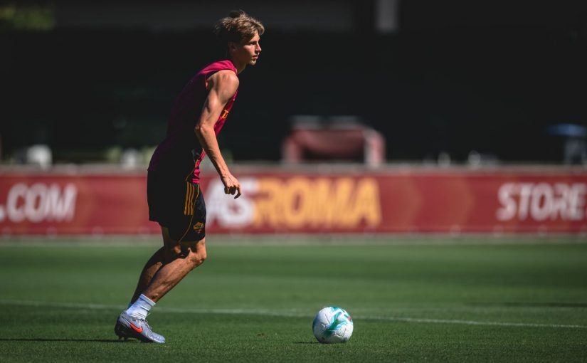 Roma-Viktoria Plzen, ZIOLKOWSKI: “Non mi pongo obiettivi, contento di essere qui. Il mio modello è Varane”