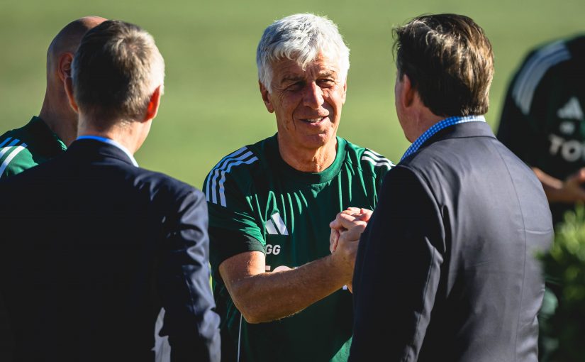Trigoria: ripresa in vista dell’Inter sotto gli occhi di Friedkin, che ha incontrato Massara e Gasperini. A parte Wesley e Bailey, Angelino influenzato (FOTO)