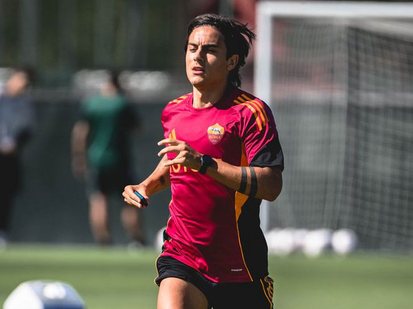 Verso Fiorentina-Roma: Dybala torna tra i convocati, ma è out Angelino. La Femminile travolge 4-0 il Parma. E intanto Friedkin è atteso a Trigoria