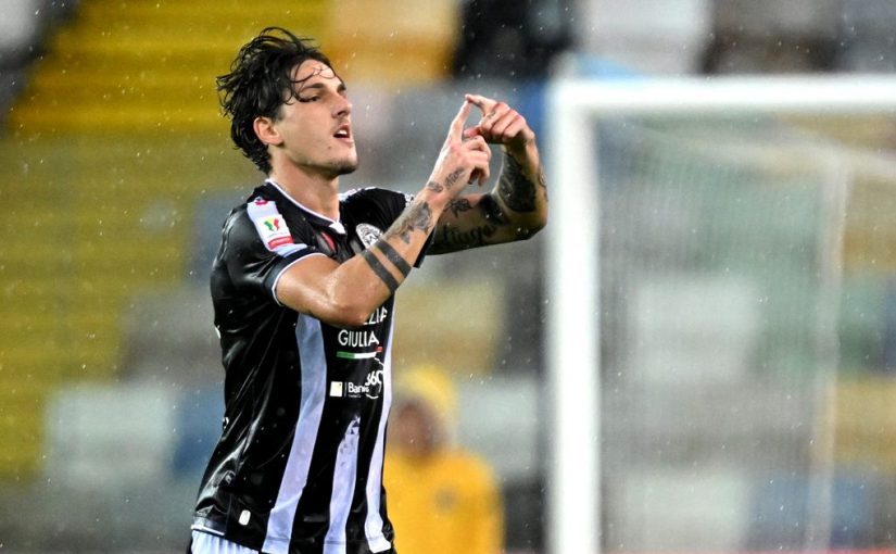 Zaniolo sceglie il suo giocatore preferito: vince Totti, battuti anche De Rossi e Dybala (VIDEO)