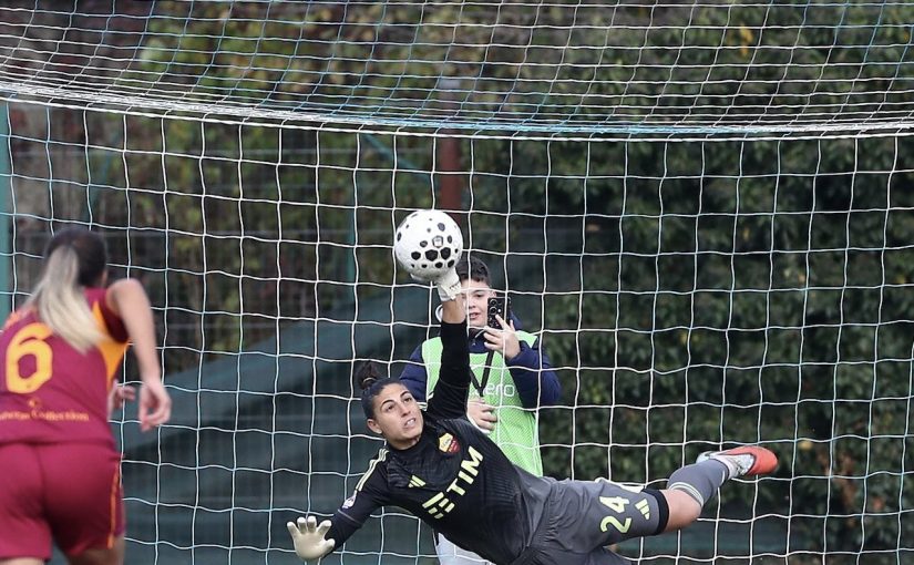 Serie A Femminile, COMO-ROMA 0-1: Viens e Baldi regalano tre punti alle giallorosse (FOTO e VIDEO)
