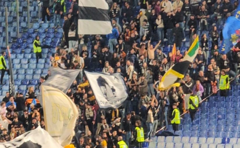 FOTO e VIDEO – Roma-Udinese: i tifosi ospiti cantano… ‘Forza Roma alè’