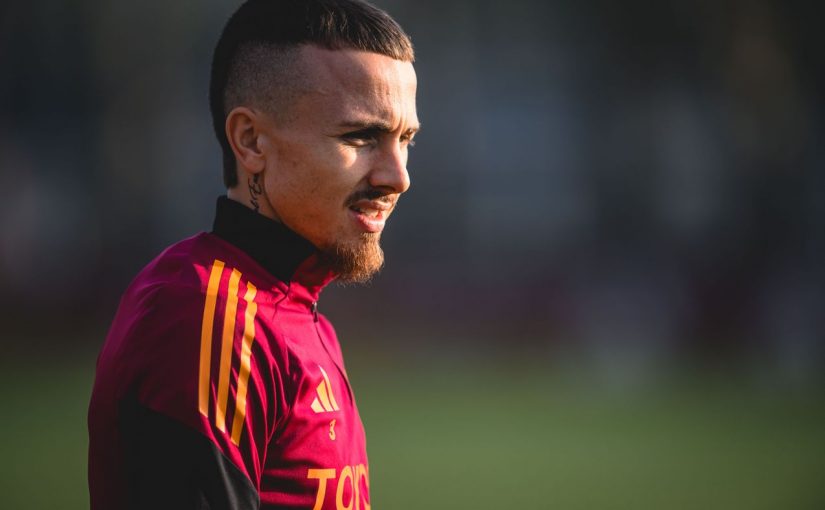 VIDEO – Gasperini e il punto sugli infortunati: “Bruttissima contusione al piede per Hermoso, Soulé ha la pubalgia. Angelino? Ottima crescita, ha preso quattro chili”