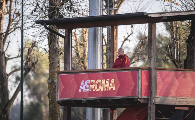 Trigoria: squadra al lavoro in vista del Celtic sotto gli occhi di Ranieri e Gasperini. Parte in gruppo per Dovbyk