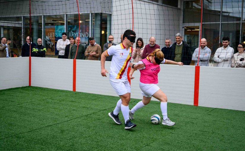 Giornata Nazionale del Braille, la Roma promuove l’inclusività con il coaching della Roma Blind Football: “Il calcio non conosce barriere” (FOTO e VIDEO)