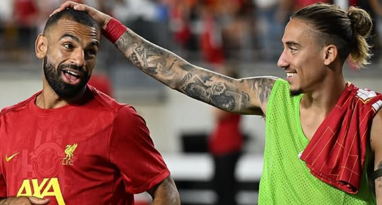 Instagram, il saluto di Tsimikas a Salah: “Una leggenda che posso chiamare amico”