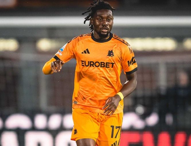 COMO-ROMA: le pagelle. SVILAR “Provvidenziale ma impreciso sui gol” 5.5 – KONÉ “Gioca rendendo meno di un gregario con l’aria del fuoriclasse” 5