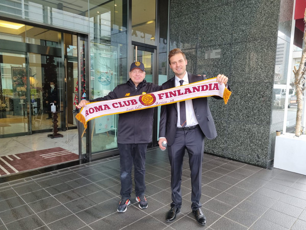 Il tifoso finlandese Juha: “L’amore per la Roma mi ha cambiato la vita. Ho visto oltre 500 partite allo stadio”