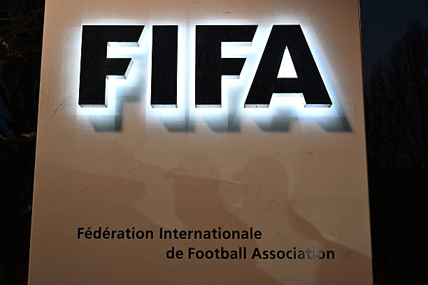 FIFA, il piano del Consiglio: obbligatorio un Under 21 del vivaio in campo, al via le consultazioni