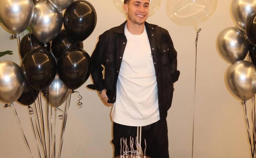 Instagram, Soulé festeggia 23 anni: “Grazie a tutti per i messaggi e l’affetto”. Alla festa presenti Dybala ed Hermoso (FOTO)