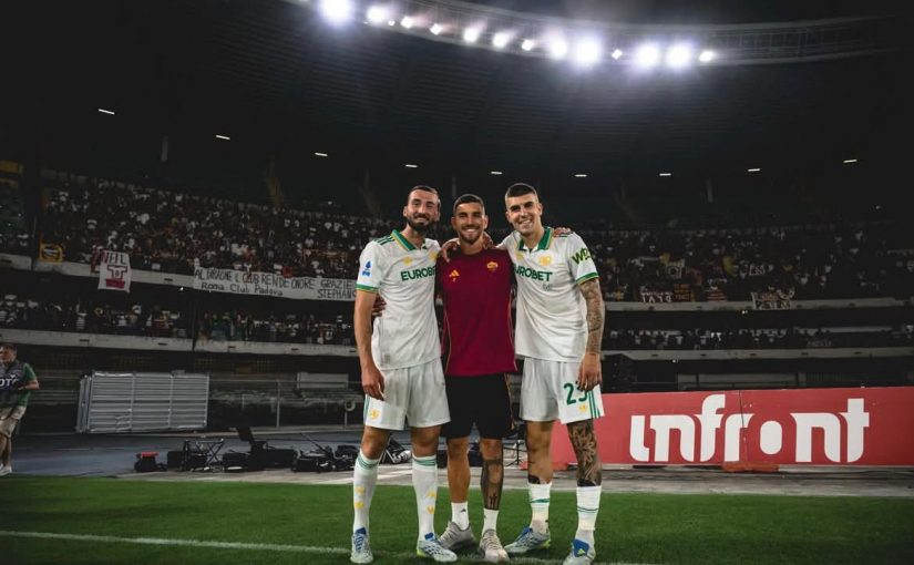 Instagram, Gollini e lo scatto nello spogliatoio dopo lo 0-2 a Verona: “La banda…”. Pellegrini: “La banda del terzo posto” (FOTO)