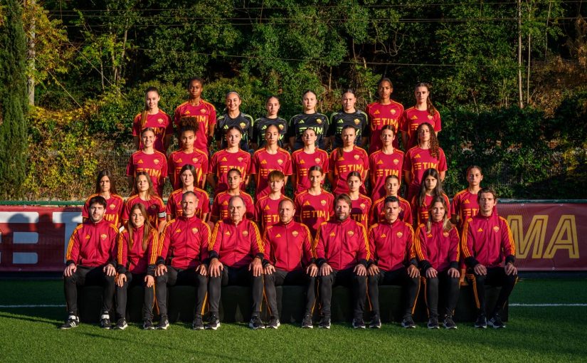 Femminile, la Roma Under 15 oggi sfida il Milan nella finale Scudetto. Il tecnico Alboni: “Raggiungere la finale ripaga dei sacrifici fatti”